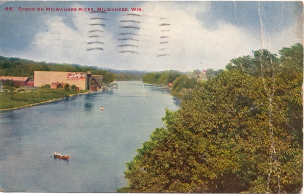 About 100 years ago, the Schlitz Brewing Company harvested ice from the Milwaukee River and stored it in two large ice houses (at left) located north of Locust Street in Milwaukee's Riverwest neighborhood. Collection of Carl Swanson