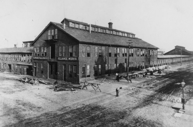 The E.P. Allis Reliance Works complex stood at First and Florida streets in Milwaukee. The company manufactured grain milling machinery at a time and gee rapidly as Milwaukee gained prominence as a world leader in flour production.
